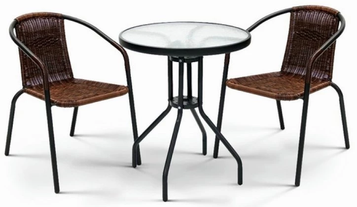 Компактная садовая мебель для маленького балкона